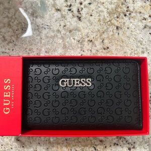 NWT GUESS Black Embossed Wallet